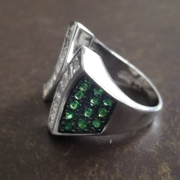 Sterling Baguette & Crystal Ring Sz 7 - Picture 5 of 15